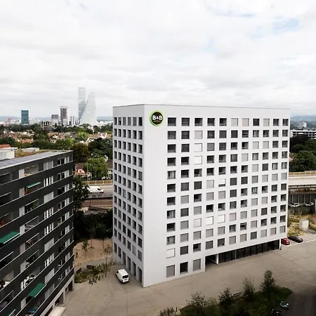 B&B Hotel Basel 호텔 3*